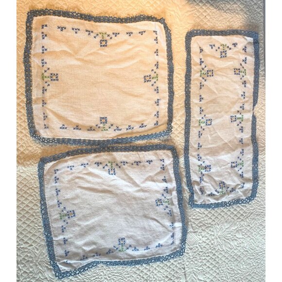 Vintage blue lace and flower cross stitch doilies set of 3 - Picture 1 of 14